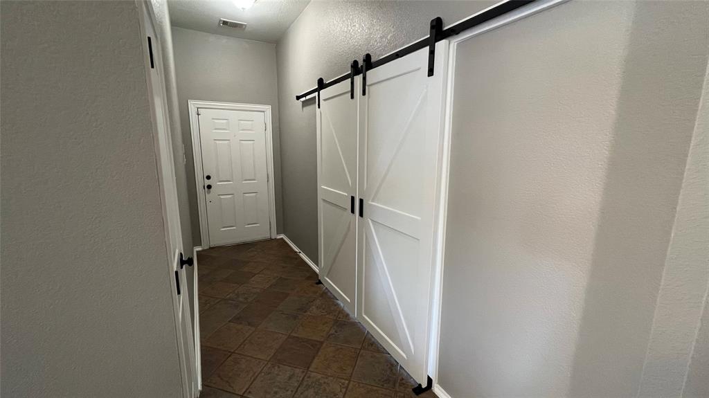 7521 Danridge Road Rowlett, TX 75089 - Photo 3 of 21