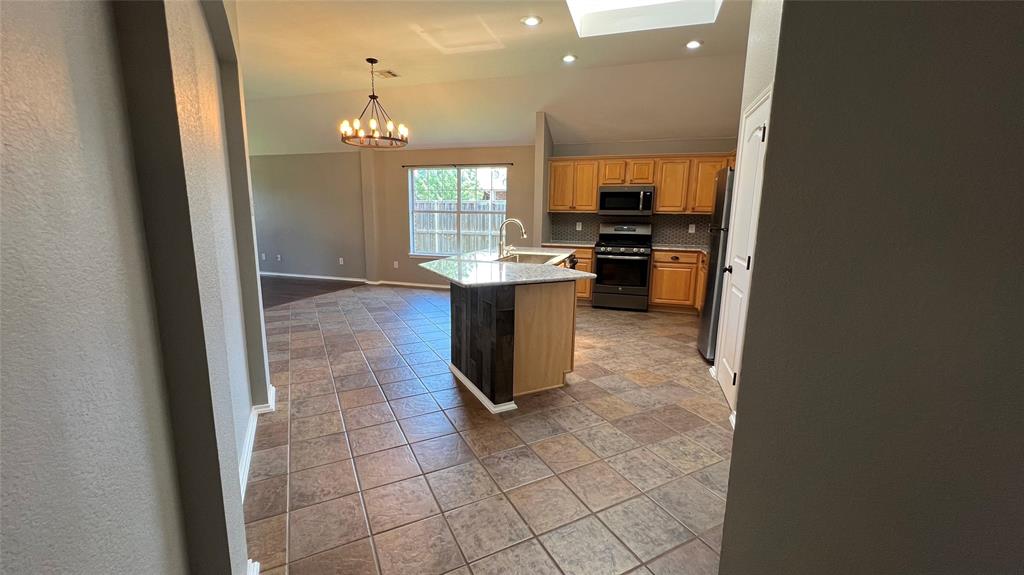 7521 Danridge Road Rowlett, TX 75089 - Photo 4 of 21