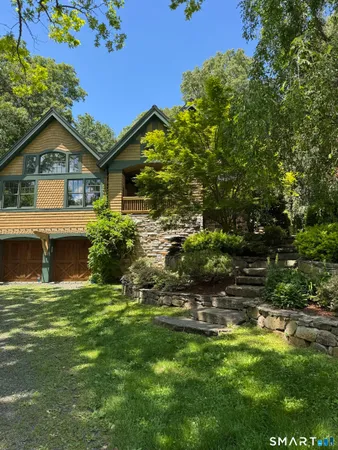 $811,000 | 119 Warwick Road, New Fairfield, CT 06812