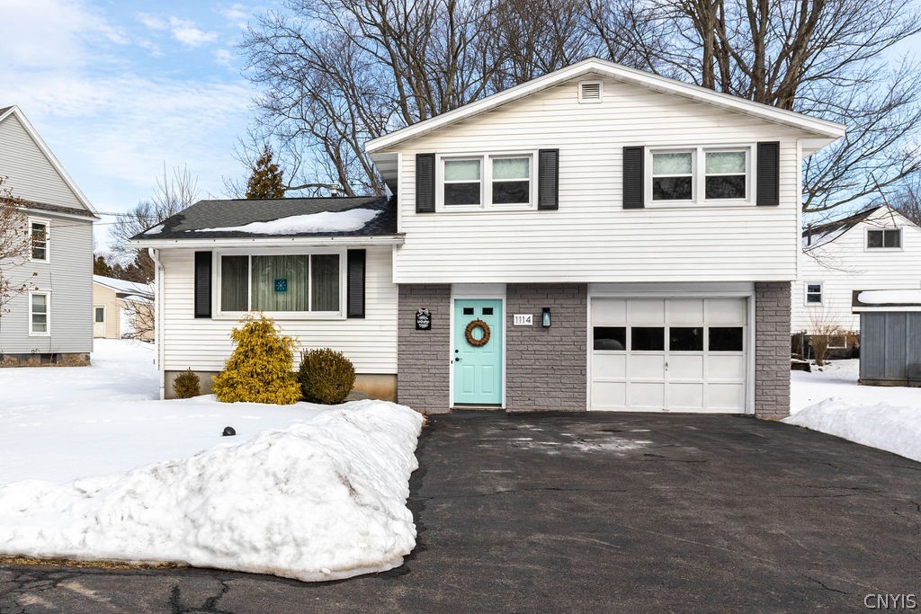 1114 Cold Springs Road Salina, NY 13088 - Photo 1 of 1 Gallery Image 1