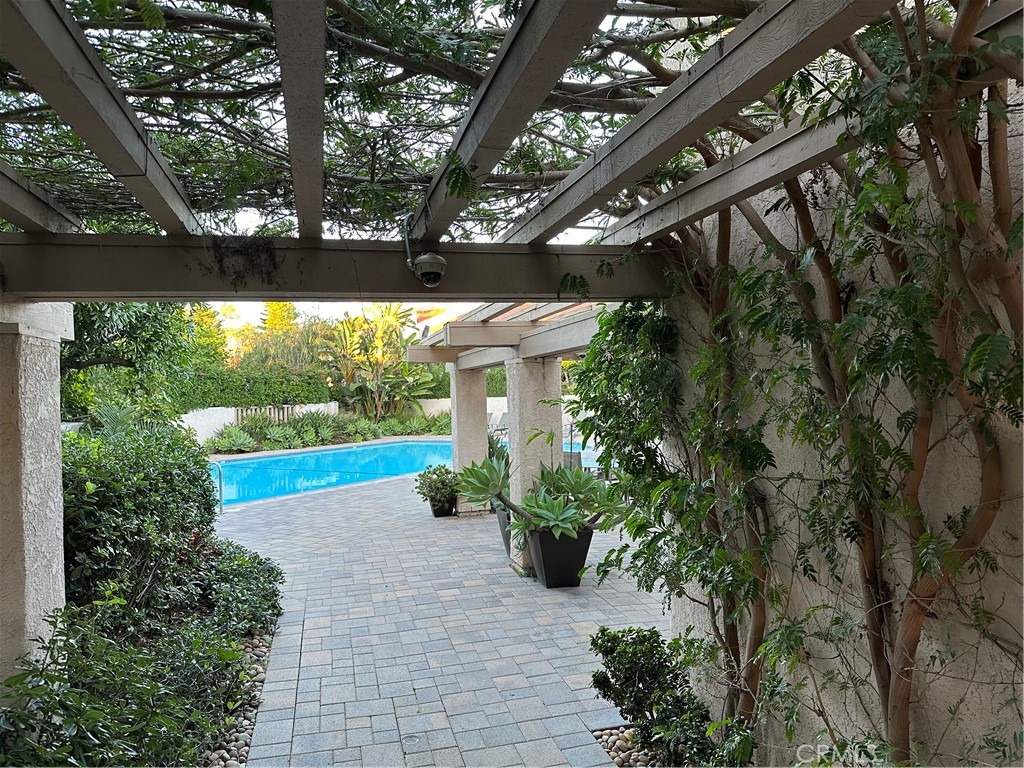 2 Shasta Irvine, CA 92612 - Photo 11 of 17 a view of a garden with plants