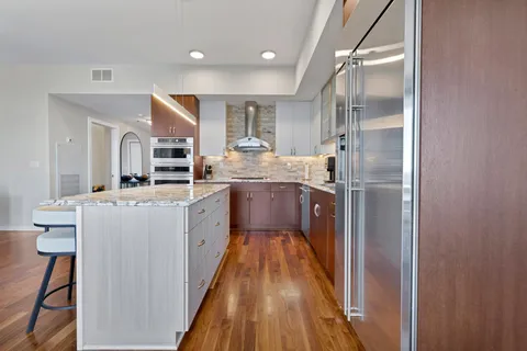 $950,000 | 740 Portland Avenue, Unit 1614, Minneapolis, MN 55415