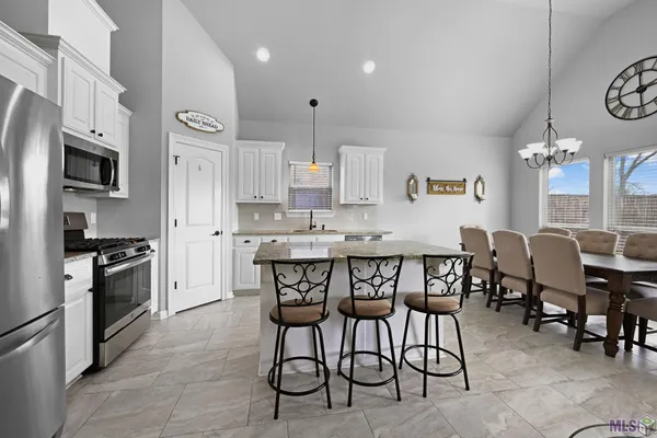 $335,000 | 37226 Meador Ln. Lane, Geismar, LA 70734