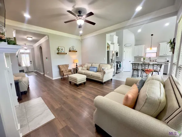 $335,000 | 37226 Meador Ln. Lane, Geismar, LA 70734