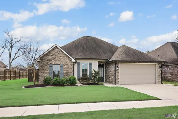 $335,000 | 37226 Meador Ln. Lane, Geismar, LA 70734