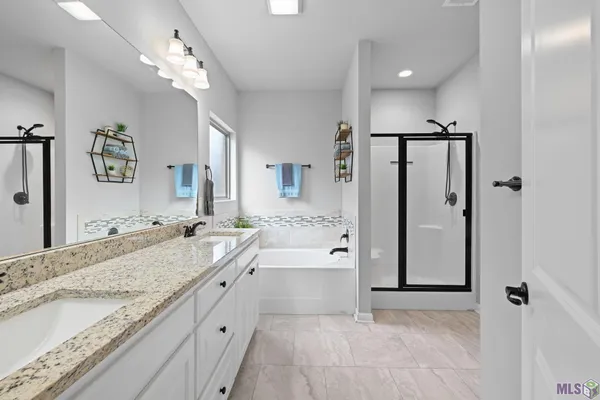 $335,000 | 37226 Meador Ln. Lane, Geismar, LA 70734