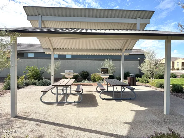$1,950 | 17339 West Eva Street, Waddell, AZ 85355
