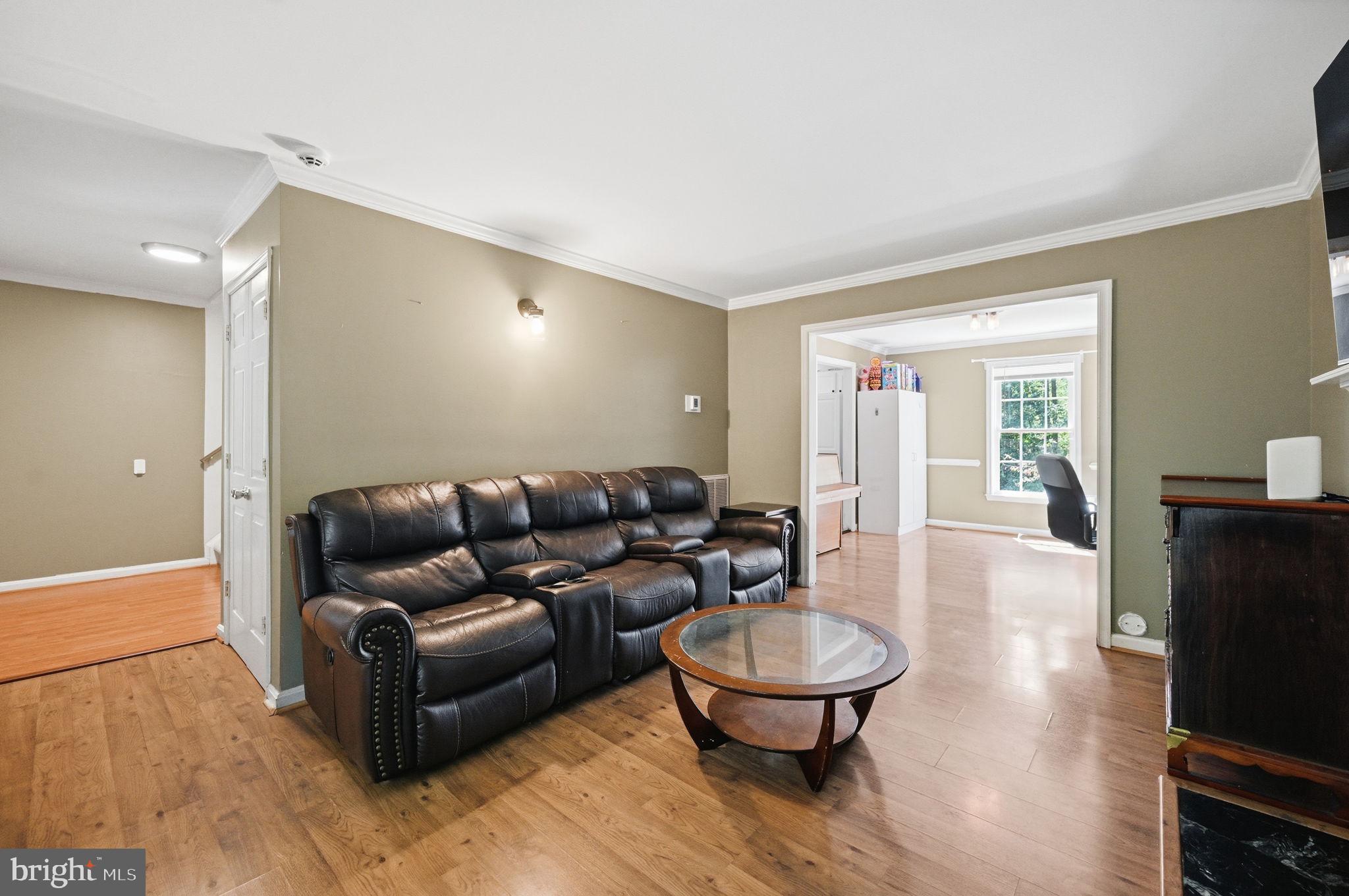 20 Raspberry Lane Stafford, VA 22554 - Photo 16 of 34 Family room
