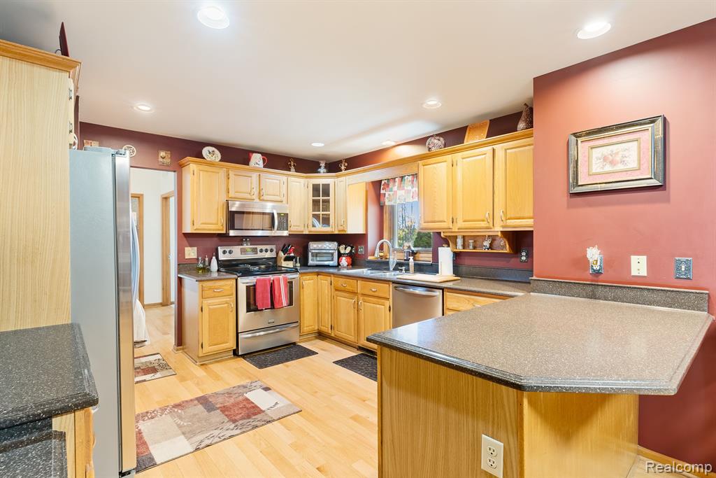 6310 West Farrand Road Clio, MI 48420 - Photo 11 of 54