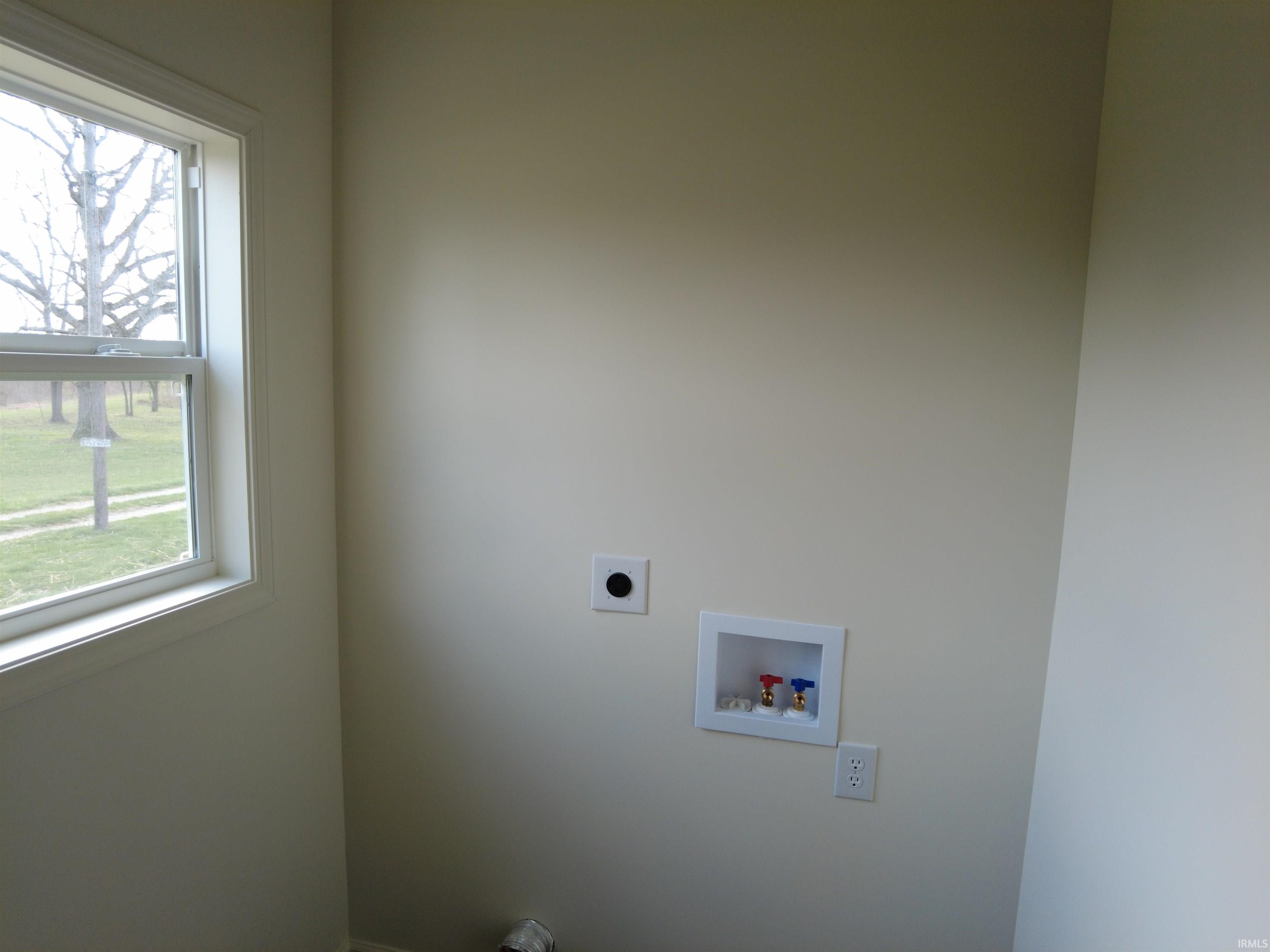 444 South 4th Street Mitchell, IN 47446 - Photo 12 of 15