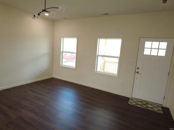 $239,900 | 444 South 4th Street, Mitchell, IN 47446