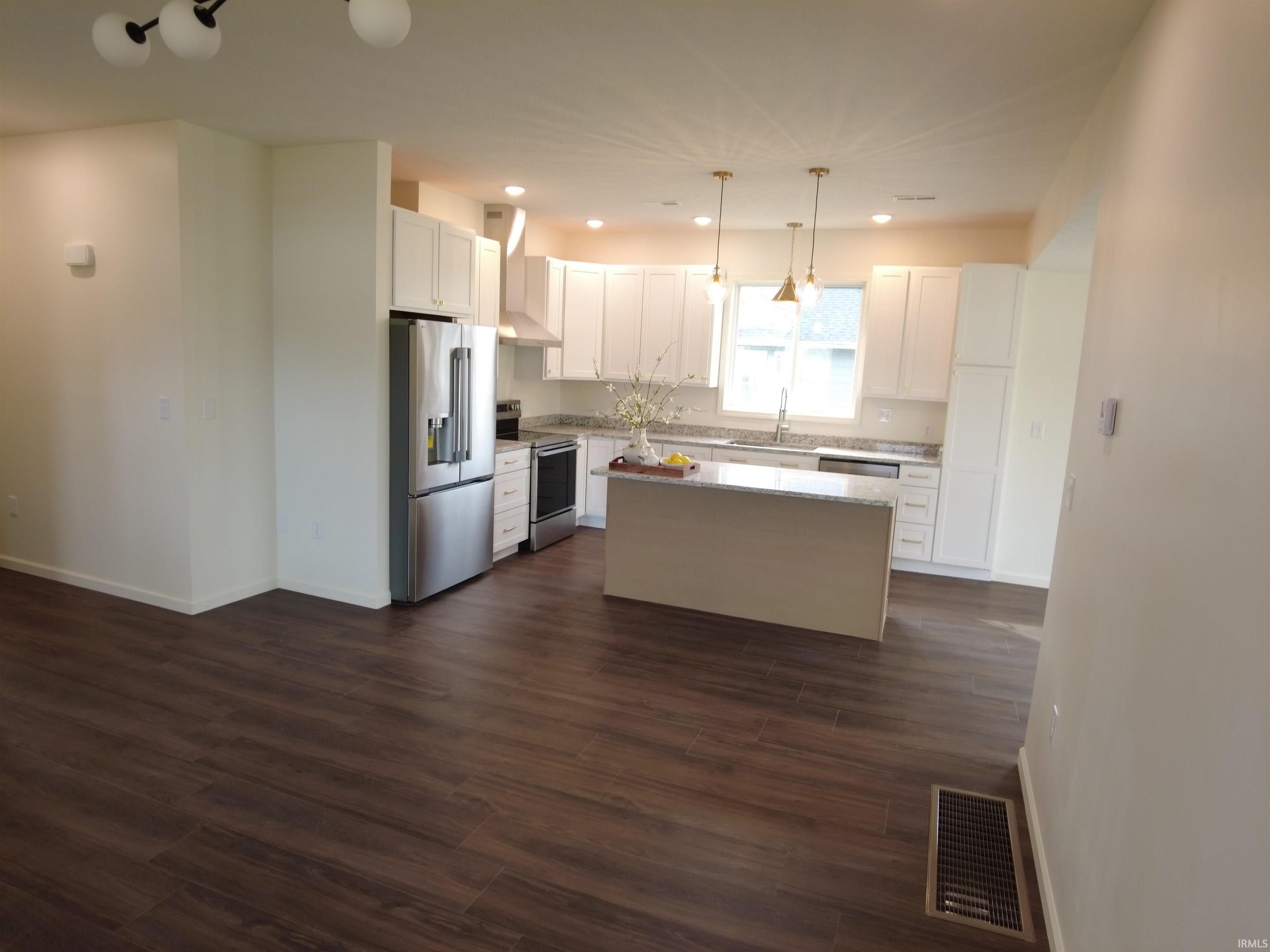 444 South 4th Street Mitchell, IN 47446 - Photo 6 of 15