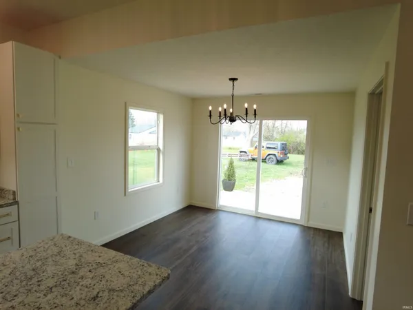 $239,900 | 444 South 4th Street, Mitchell, IN 47446