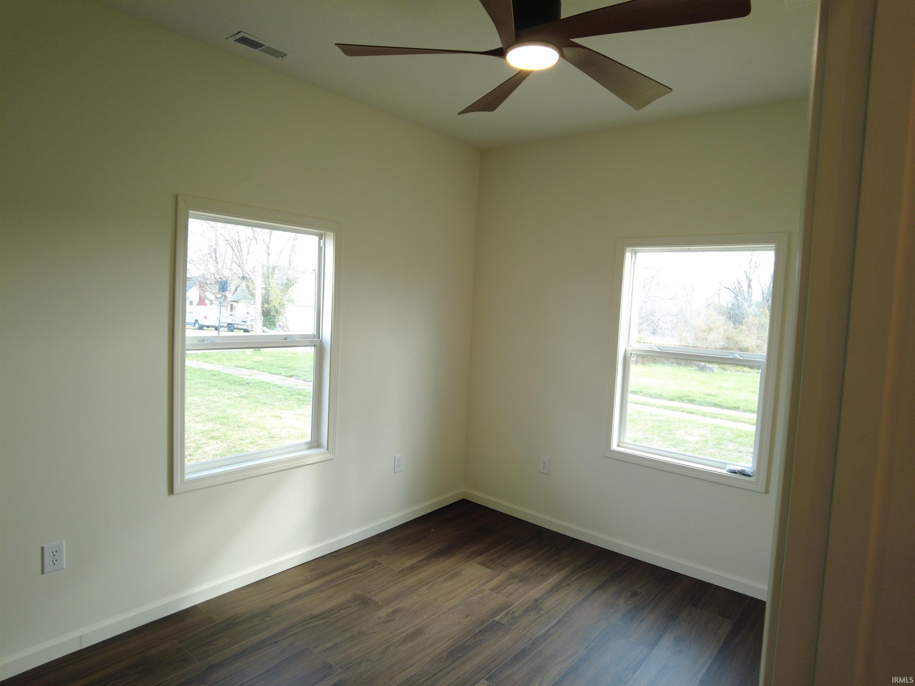 444 South 4th Street Mitchell, IN 47446 - Photo 8 of 15