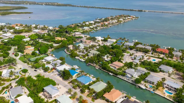 $2,900,000 | 1100 Indies Drive South, Marathon, FL 33050