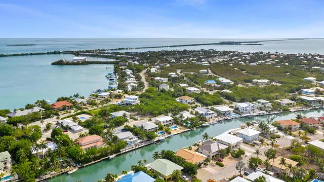 $2,900,000 | 1100 Indies Drive South, Marathon, FL 33050