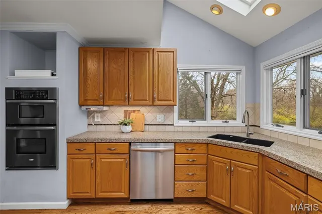 $549,900 | 14806 Woodroyal Court, Chesterfield, MO 63017