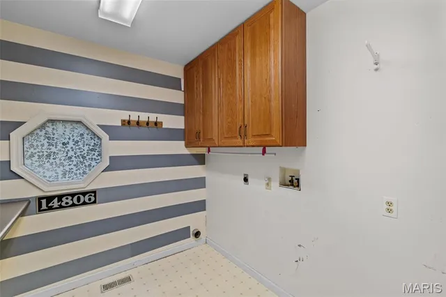 $549,900 | 14806 Woodroyal Court, Chesterfield, MO 63017