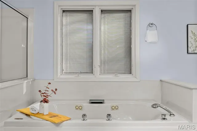 $549,900 | 14806 Woodroyal Court, Chesterfield, MO 63017