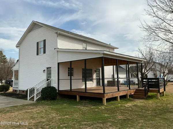 $300,000 | 105 Carriage Court, Dunn, NC 28334