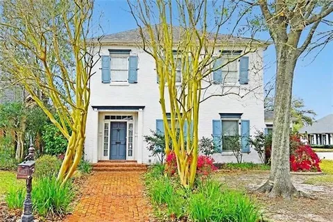 $479,900 | 33 Hermitage Drive, Marrero, LA 70072