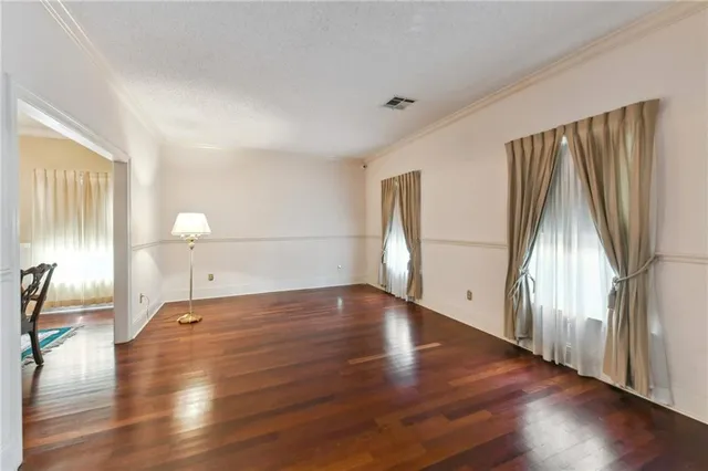 $479,900 | 33 Hermitage Drive, Marrero, LA 70072