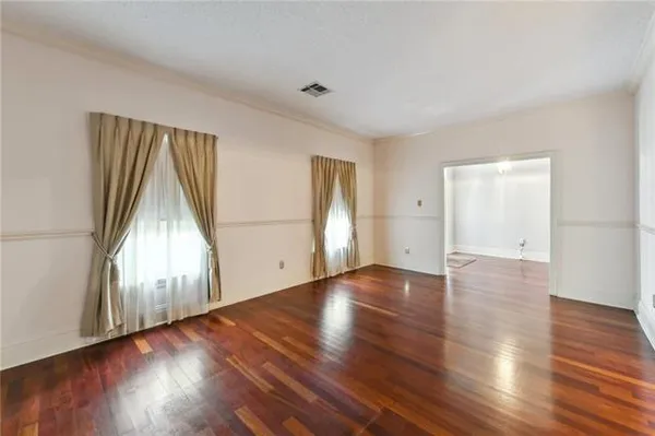 $479,900 | 33 Hermitage Drive, Marrero, LA 70072
