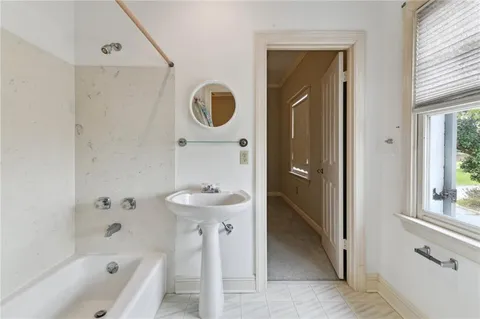 $479,900 | 33 Hermitage Drive, Marrero, LA 70072