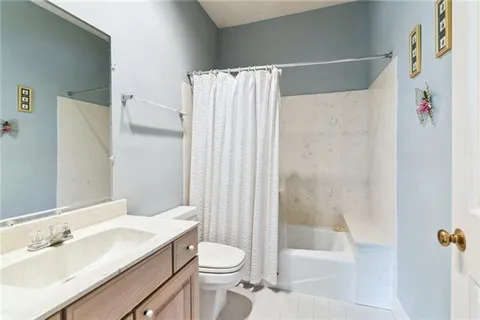 $479,900 | 33 Hermitage Drive, Marrero, LA 70072