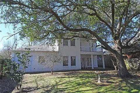 $479,900 | 33 Hermitage Drive, Marrero, LA 70072