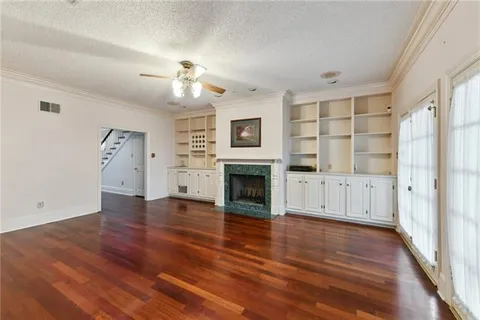 $479,900 | 33 Hermitage Drive, Marrero, LA 70072