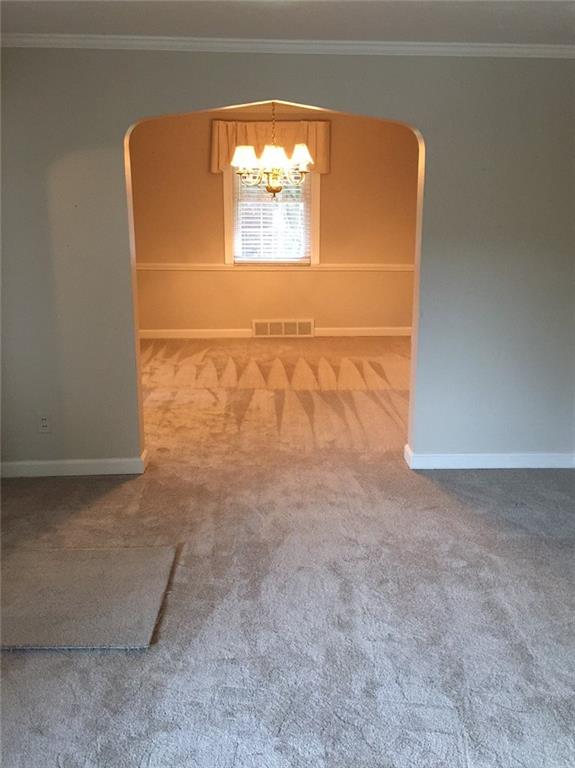 4138 Highgrove Road Pittsburgh, PA 15234 - Photo 6 of 25 Gallery Image 6