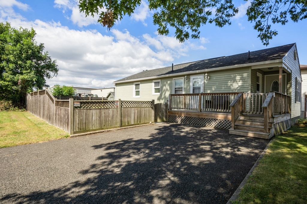 130 Mazarin Street Springfield, MA 01151 - Photo 32 of 36 Gallery Image 32