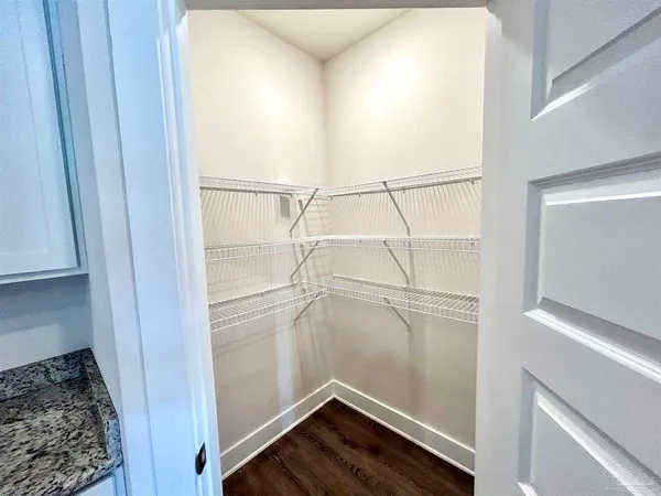 $2,300 | 5796 Danbury Boulevard, Pace, FL 32571