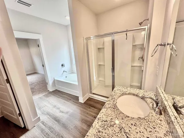 $2,300 | 5796 Danbury Boulevard, Pace, FL 32571