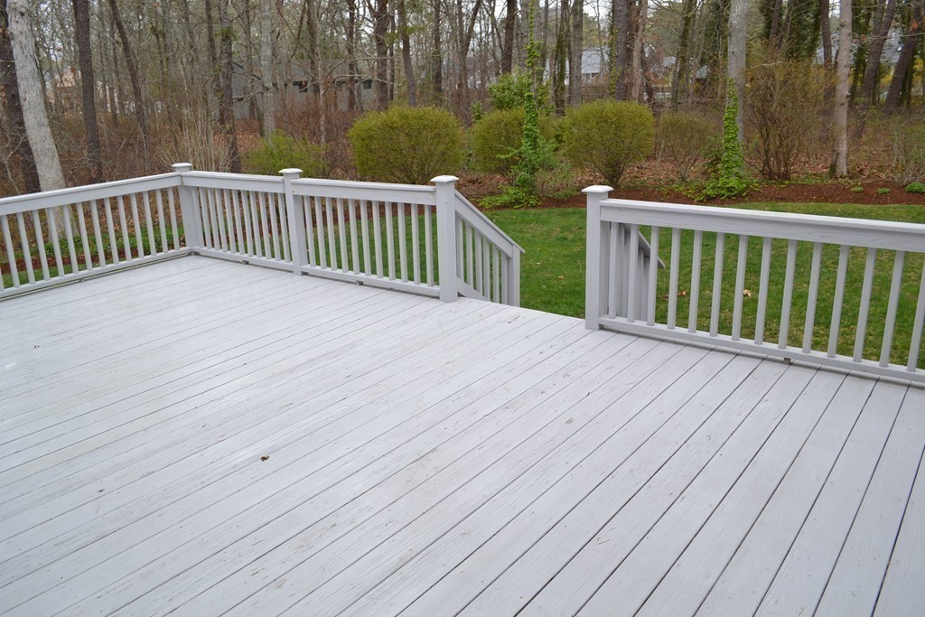 85 Earle Road Harwich, MA 02671 - Photo 16 of 25