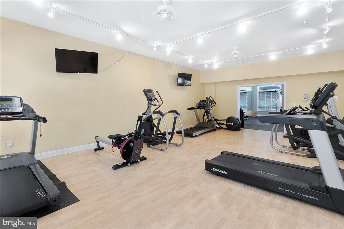 720 Walker Square, Unit 2B Charlottesville, VA 22903 - Photo 24 of 28