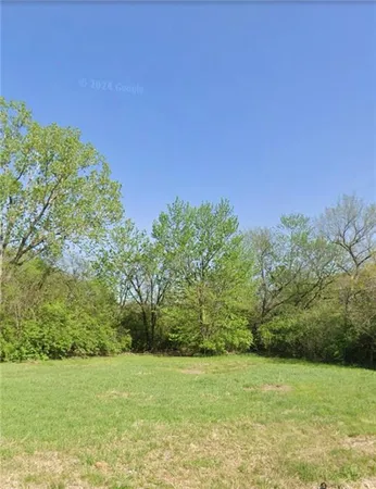 $28,000 | 220 Southeast Alkire Street, Topeka, KS 66607