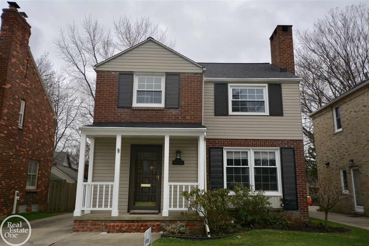 385 Moran Road Grosse Pointe, MI 48236 - Photo 2 of 33 31316318-1.JPG