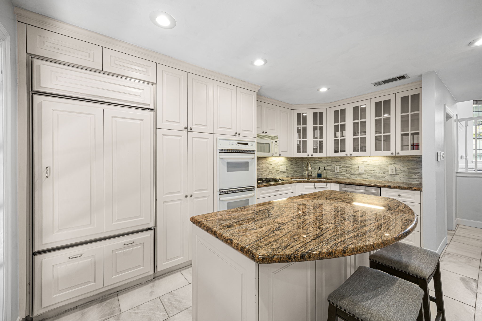 1926 Indiana Street Houston, TX 77019 - Photo 12 of 26