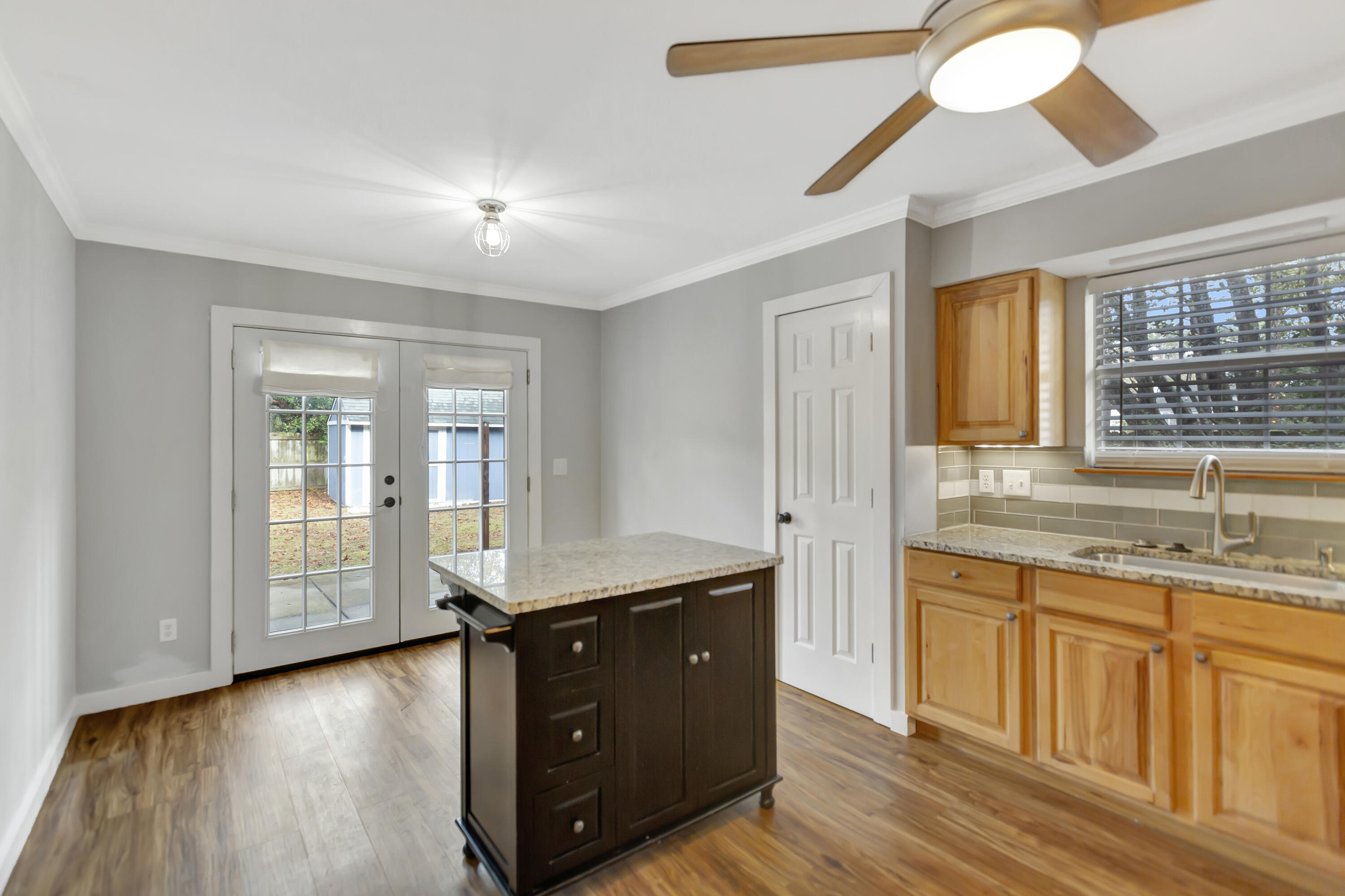 1411 Oak Landing Road Mount Pleasant, SC 29464 - Photo 9 of 23 original (64)