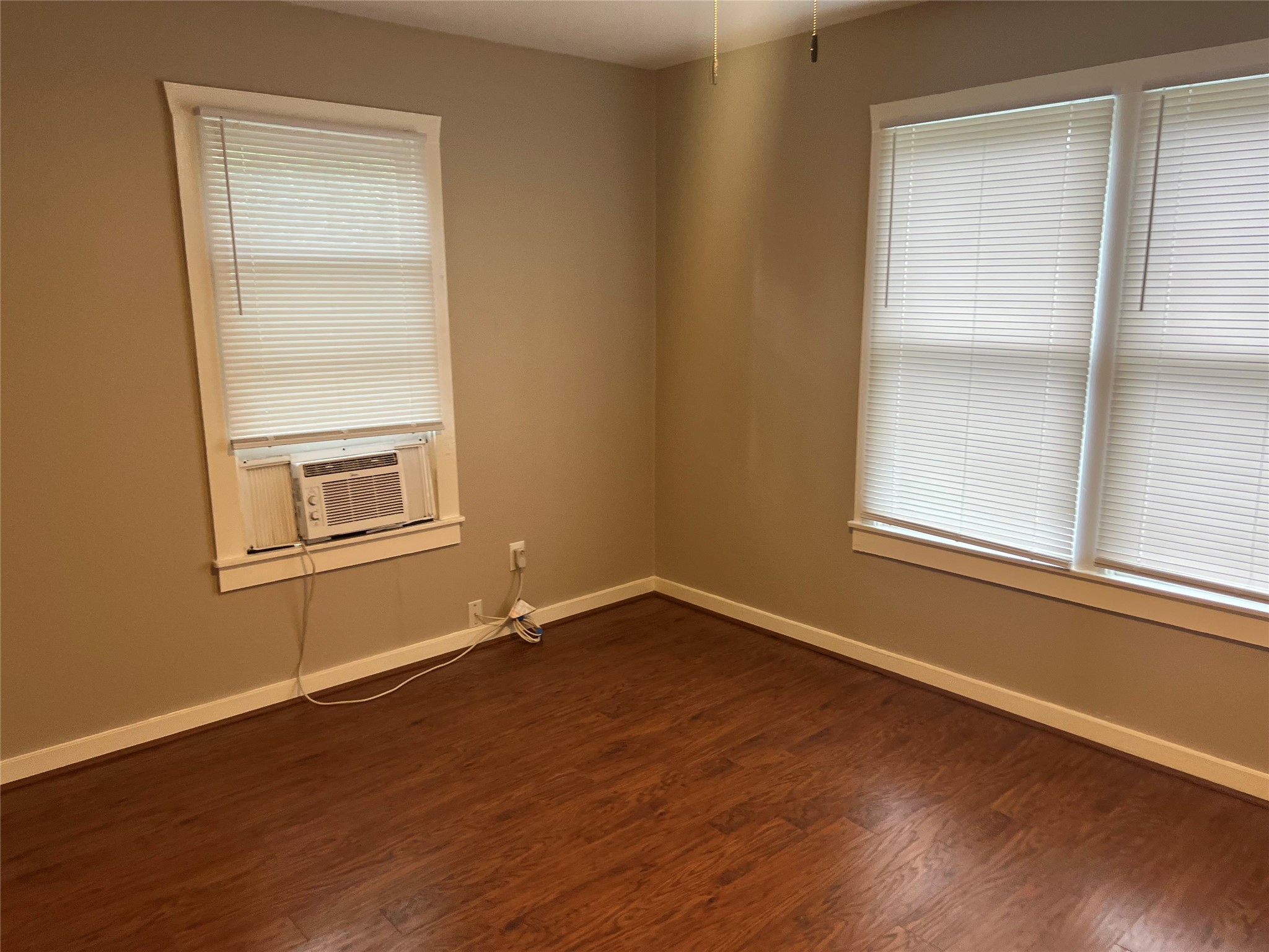 220 Stiles Street, Unit 1 Houston, TX 77011 - Photo 12 of 13