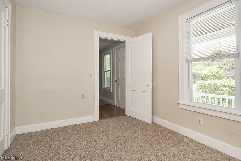 6707 Engle Road Cleveland, OH 44130 - Photo 7 of 29 Gallery Image 7