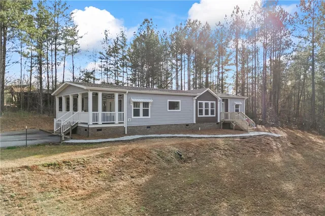 $279,900 | 215 Fairfield Road, Walhalla, SC 29691