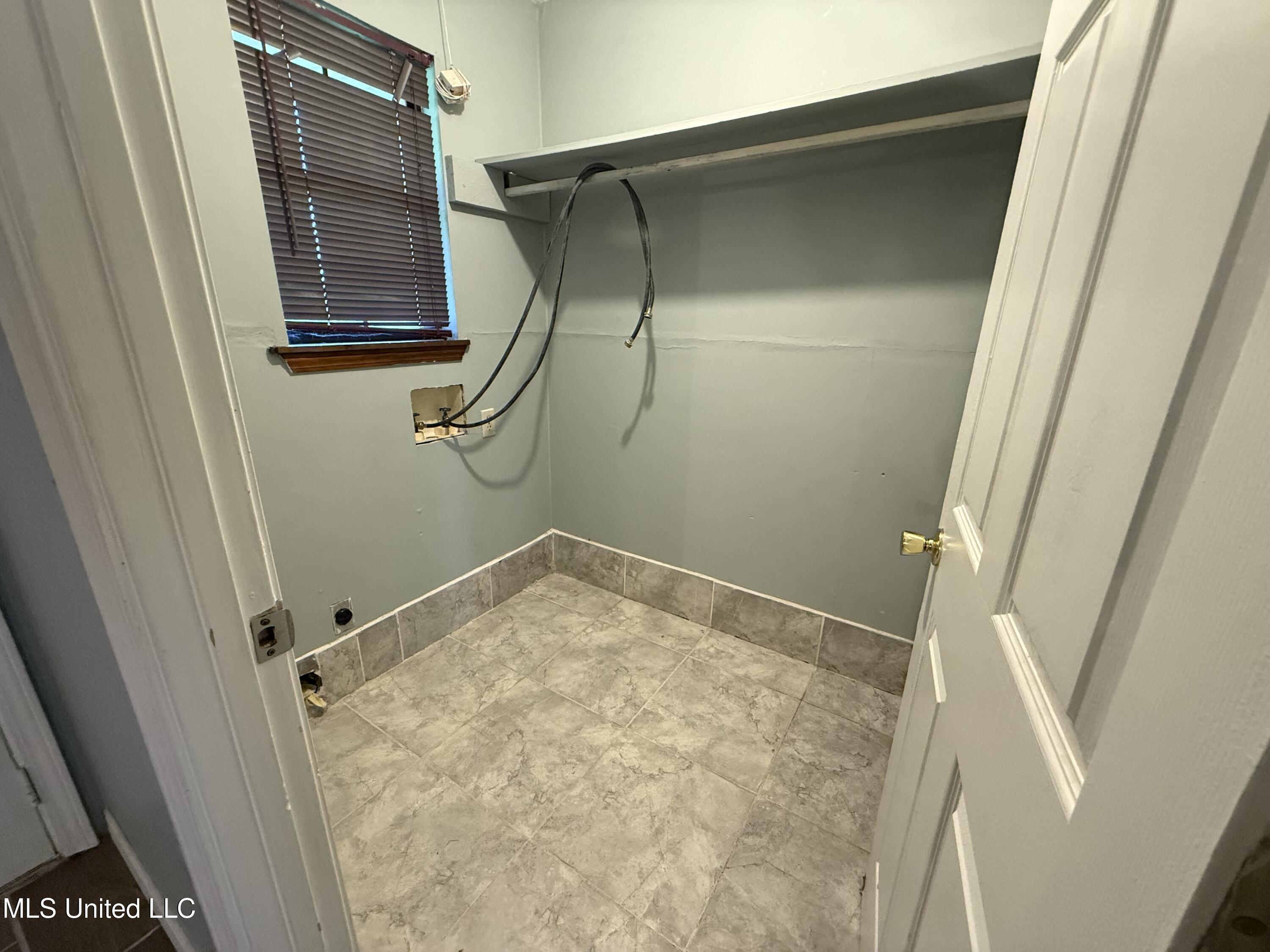 312 Oak Grove Road Tylertown, MS 39667 - Photo 7 of 16 IMG_1531