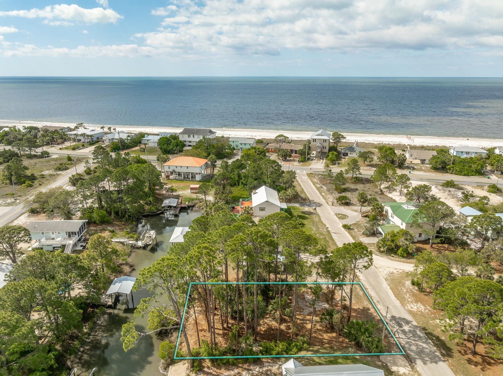 15 Carousel Terrace Alligator Point, FL 32346 - Photo 3 of 20
