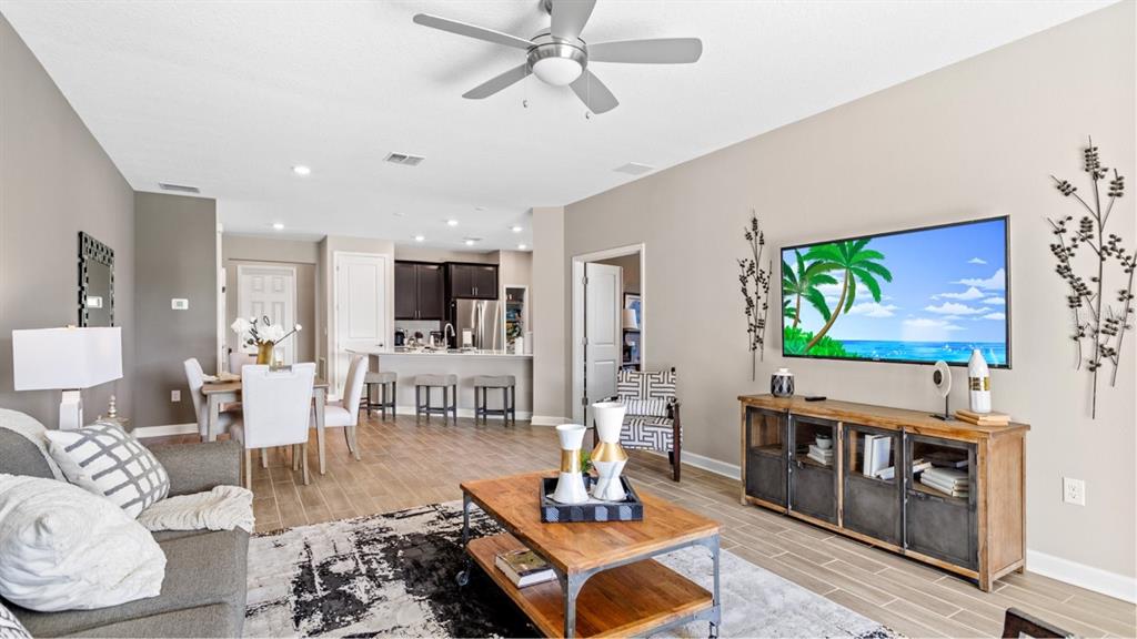 2459 Peace Of Mind Avenue Kissimmee, FL 34744 - Photo 4 of 24