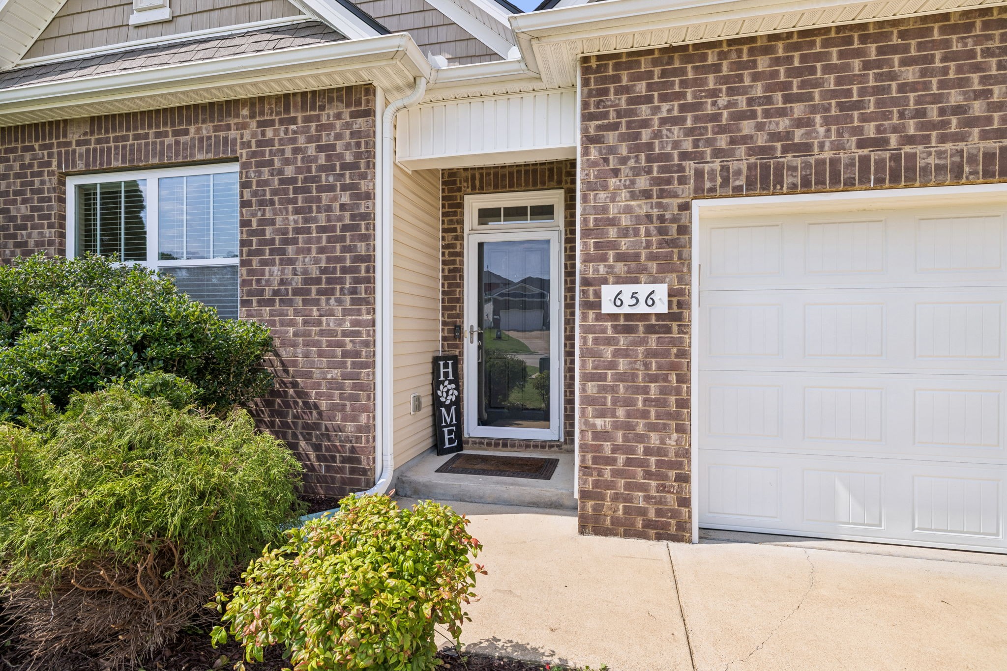 656 Prominence Road Columbia, TN 38401 - Photo 5 of 62 Gallery Image 5