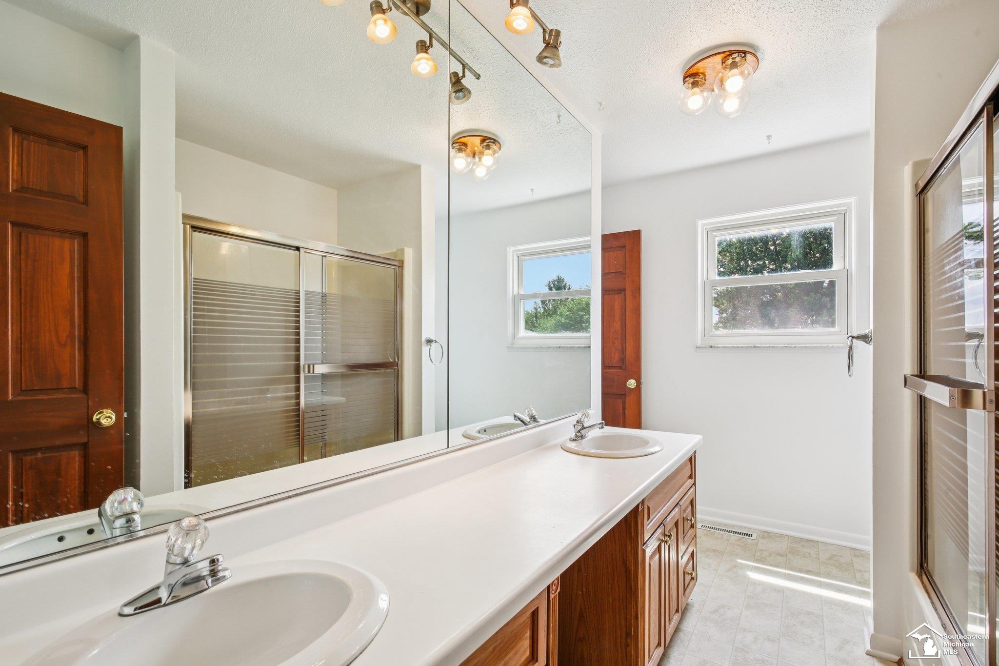 5571 Zink Road Maybee, MI 48159 - Photo 9 of 31