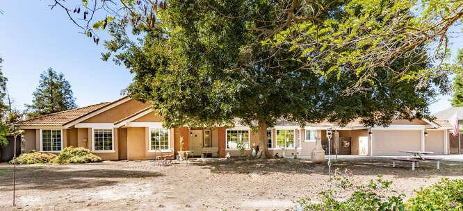 15534 Monreal Road Madera, CA 93636 - Photo 1 of 43 Gallery Image 1